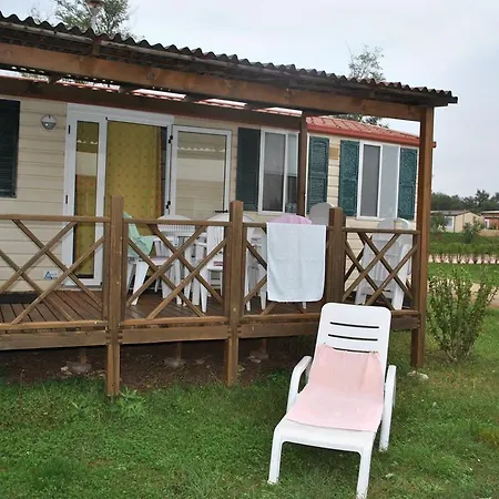 Mobile Homes Camp Brione 3* Pula
