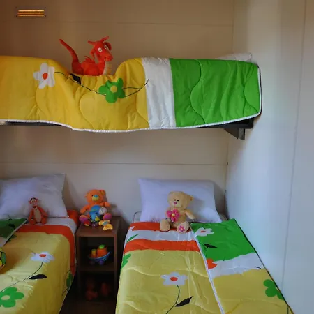 Mobile Homes Camp Brione Ferienpark 3*