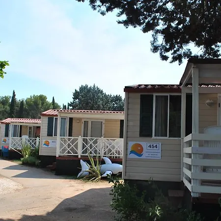 Üdülőpark Mobile Homes Camp Brione